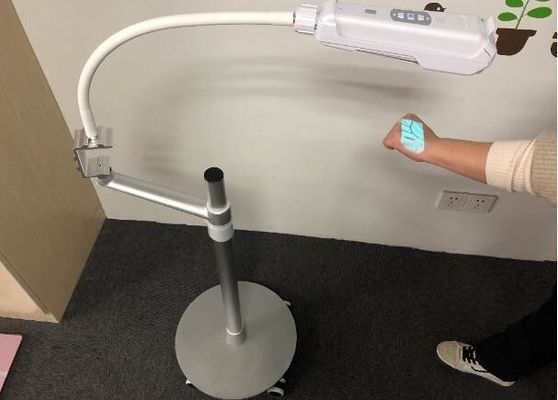 Kızılötesi Işık ile Yüksek Görüntü Çözünürlüklü Damar Bulucu Cihazı Masaüstü Ven Bulucu